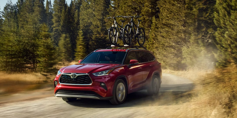 Highlander vs Grand Highlander at New Rochelle Toyota