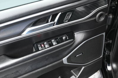 2023 Jeep Wagoneer Base