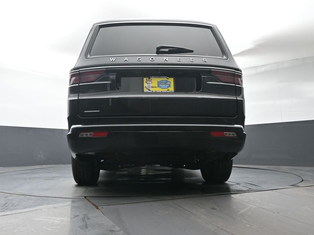 2023 Jeep Wagoneer Base