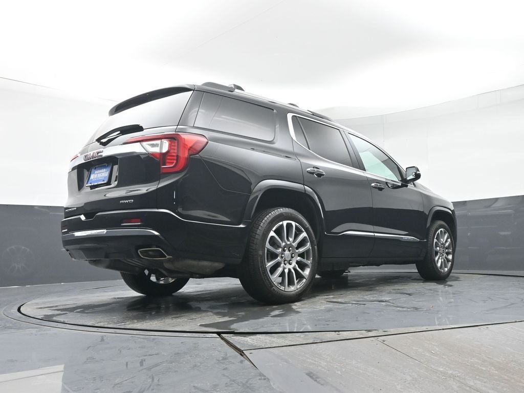 2023 GMC Acadia Denali