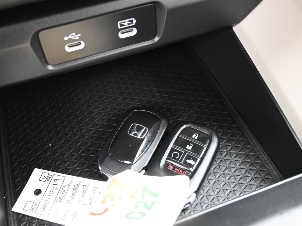 2023 Honda Accord EX