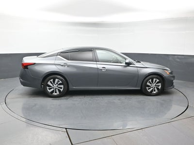 2022 Nissan Altima 2.5 S