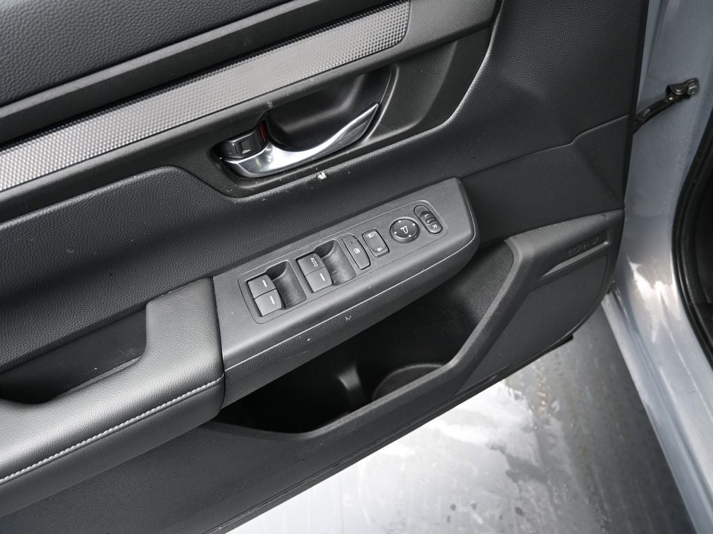 2025 Honda CR-V LX