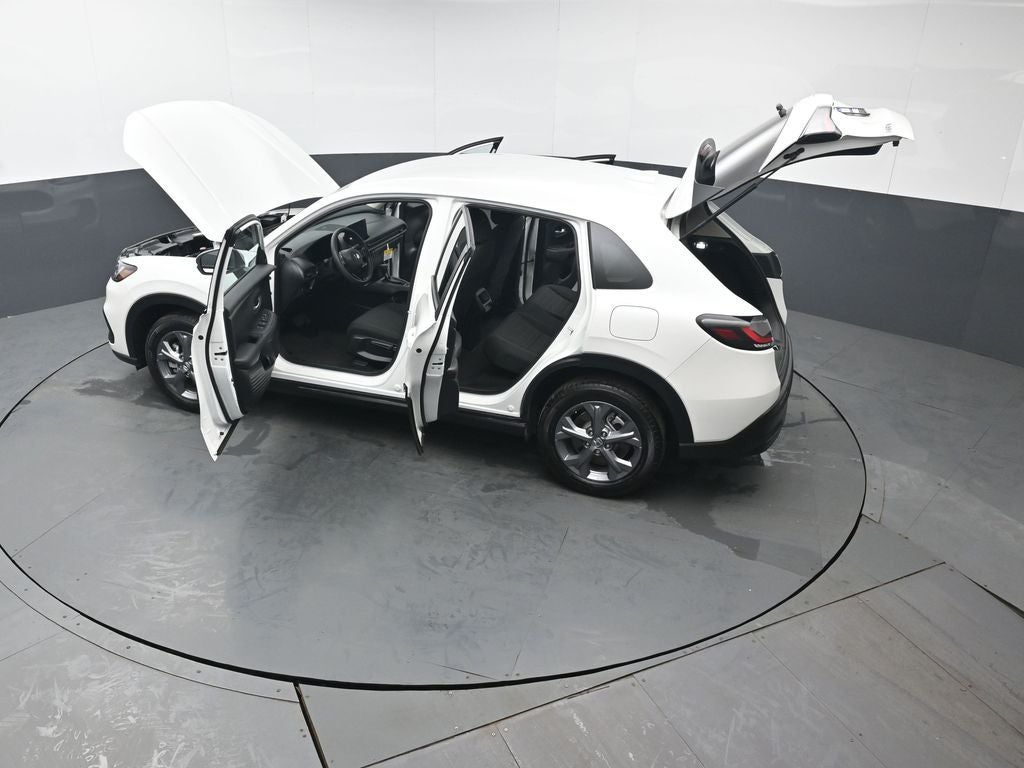 2026 Honda HR-V LX
