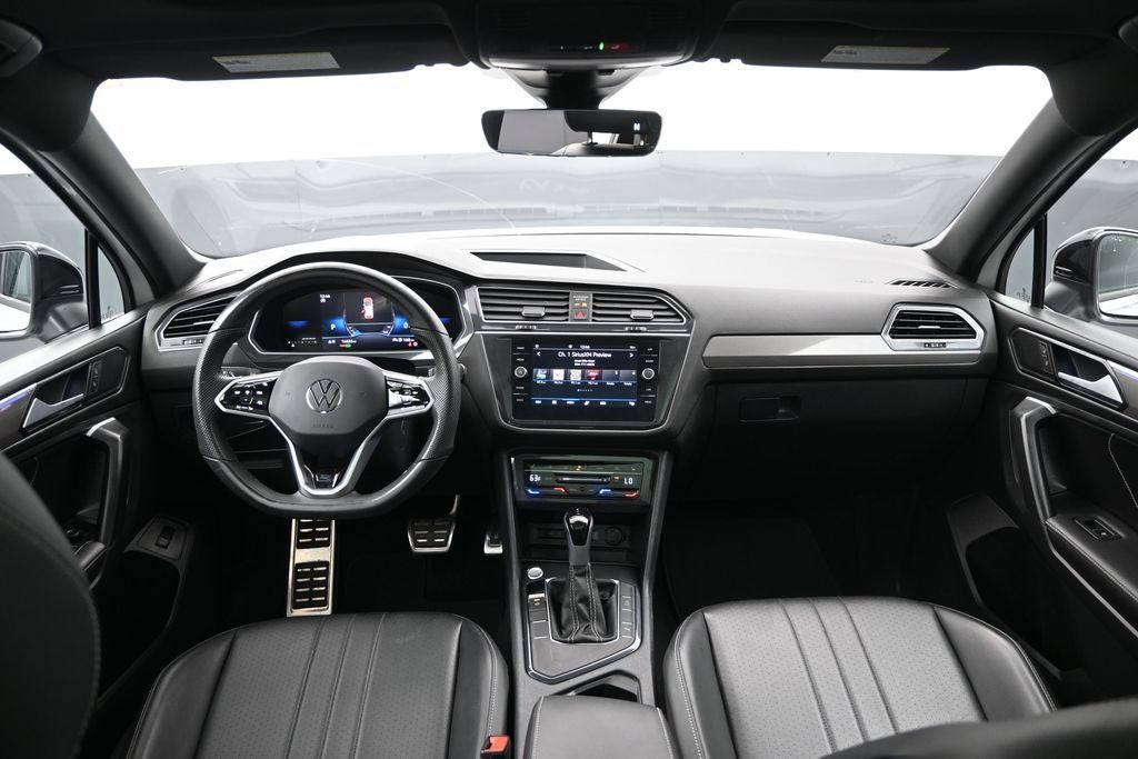 2024 Volkswagen Tiguan 2.0T SE R-Line Black