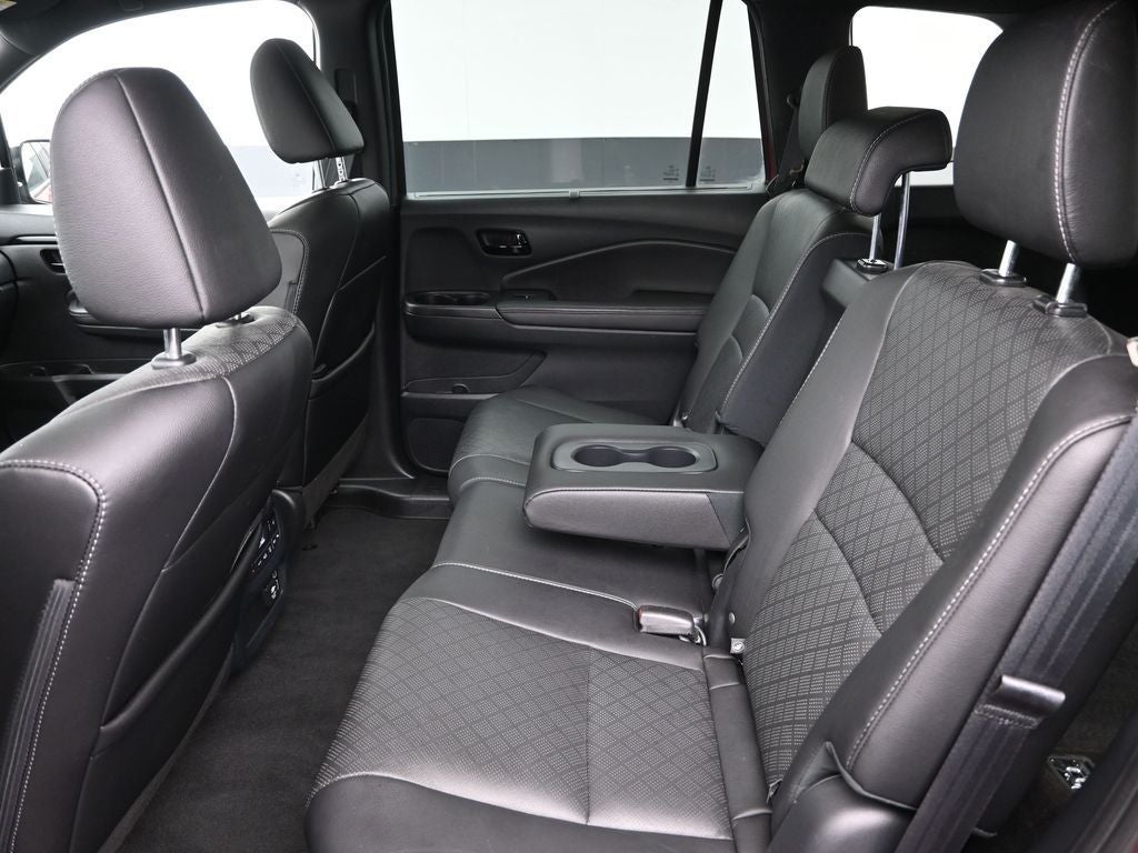 2023 Honda Passport Elite