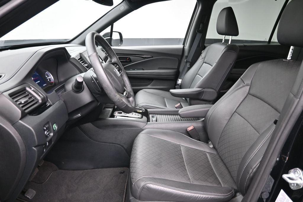 2023 Honda Passport Elite
