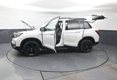 2024 Honda Passport Black Edition