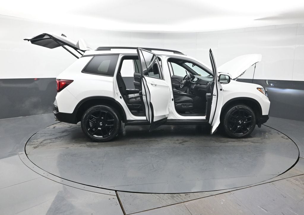 2024 Honda Passport Black Edition