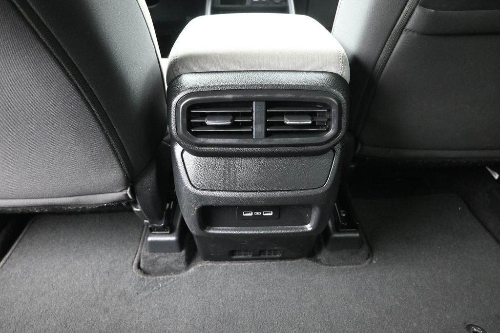 2023 Honda Pilot LX