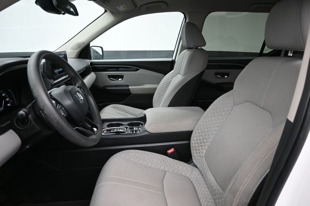 2023 Honda Pilot LX