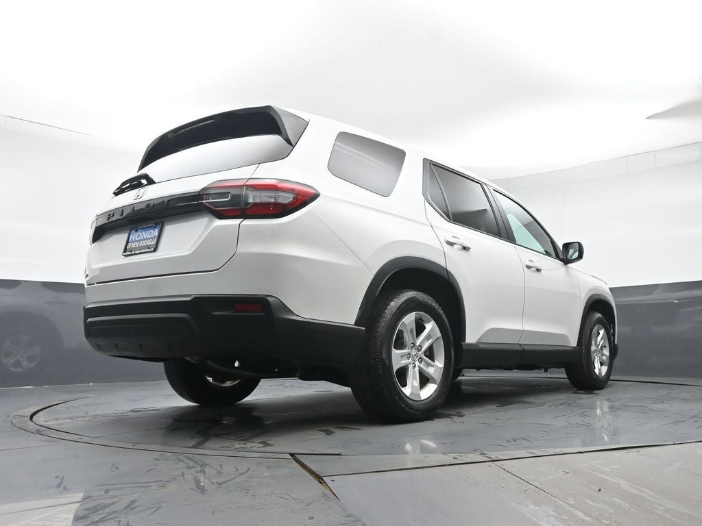 2023 Honda Pilot LX