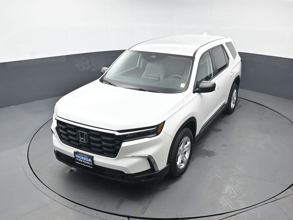 2023 Honda Pilot LX