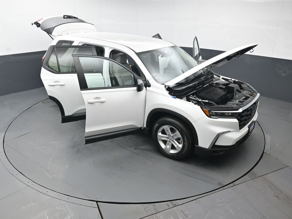 2023 Honda Pilot LX