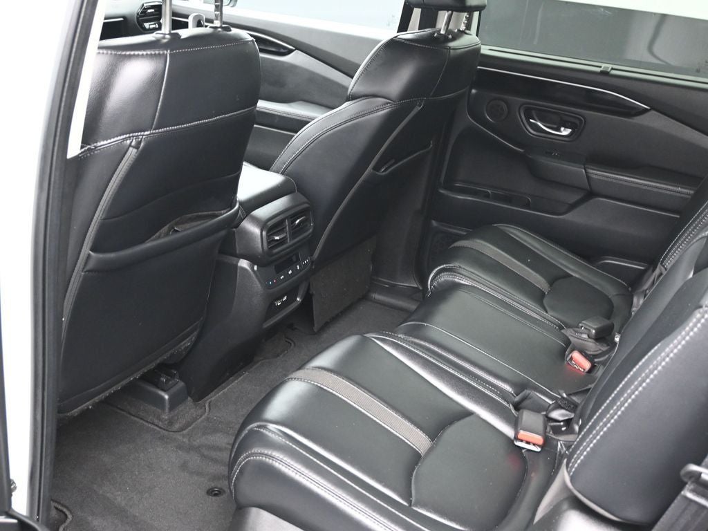 2023 Honda Pilot EX-L 8 Passenger