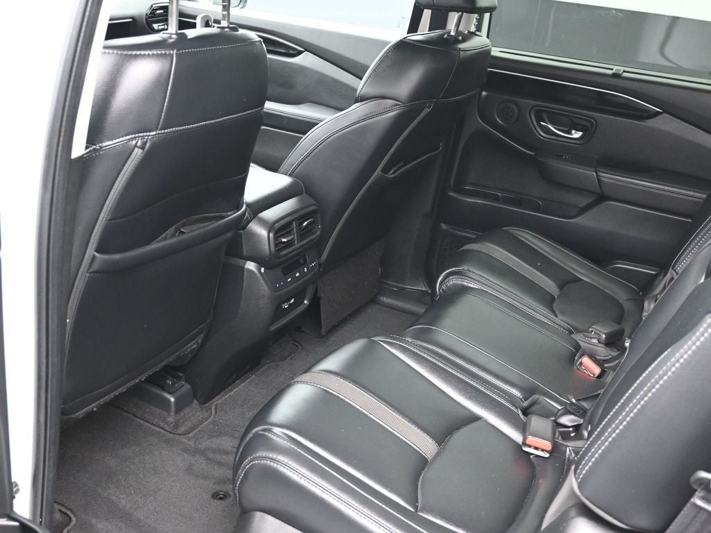 2023 Honda Pilot EX-L 8 Passenger