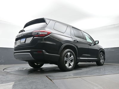 2023 Honda Pilot EX-L 8 Passenger