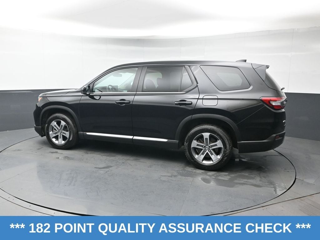 2023 Honda Pilot EX-L 8 Passenger