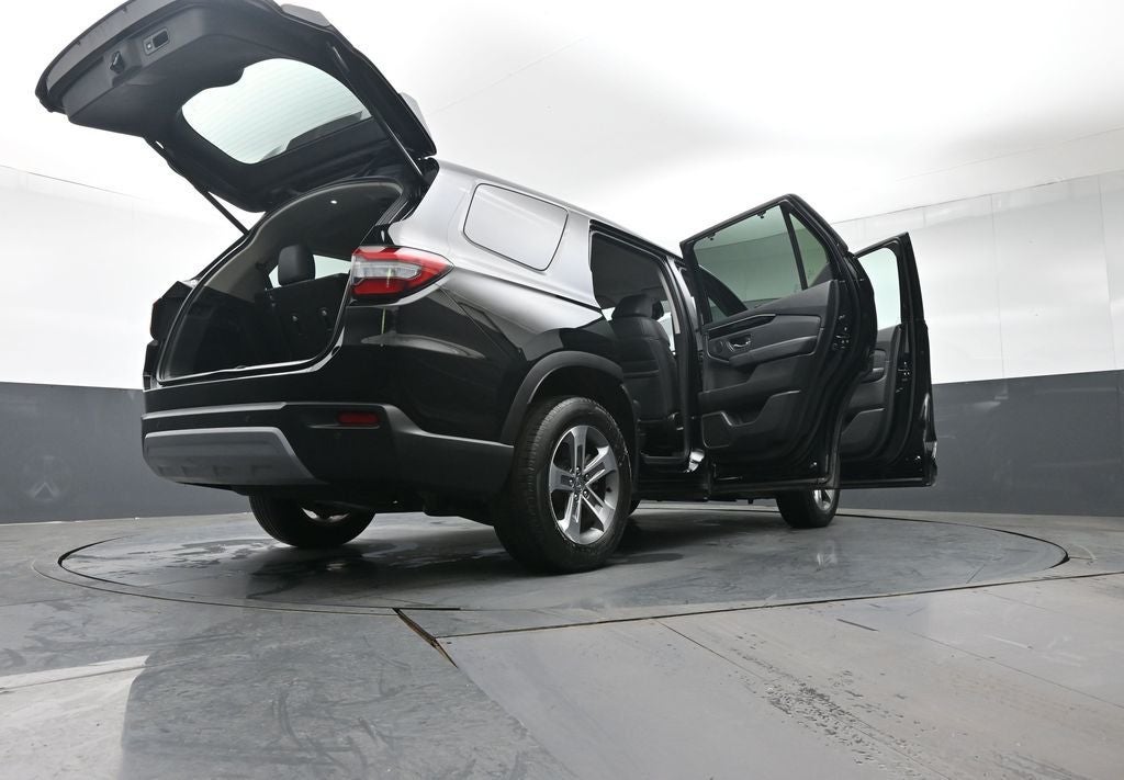 2023 Honda Pilot EX-L 8 Passenger