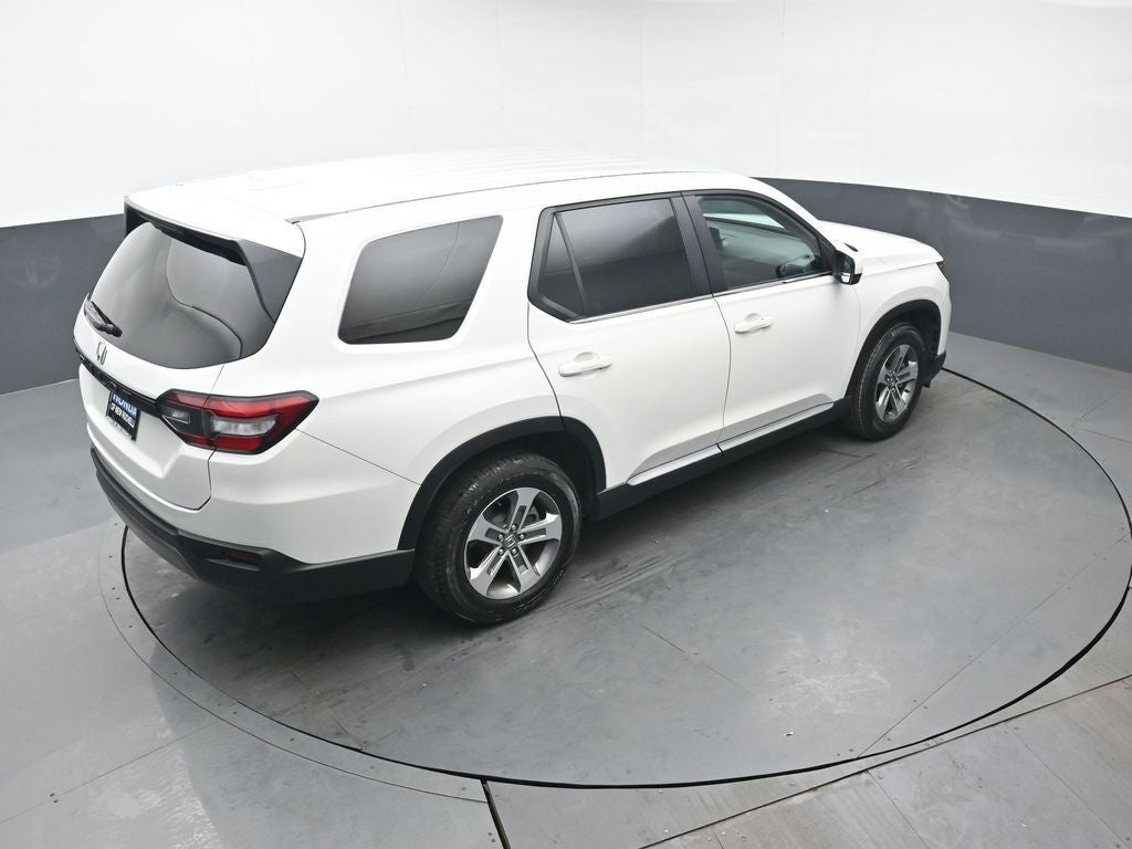 2023 Honda Pilot EX-L 8 Passenger