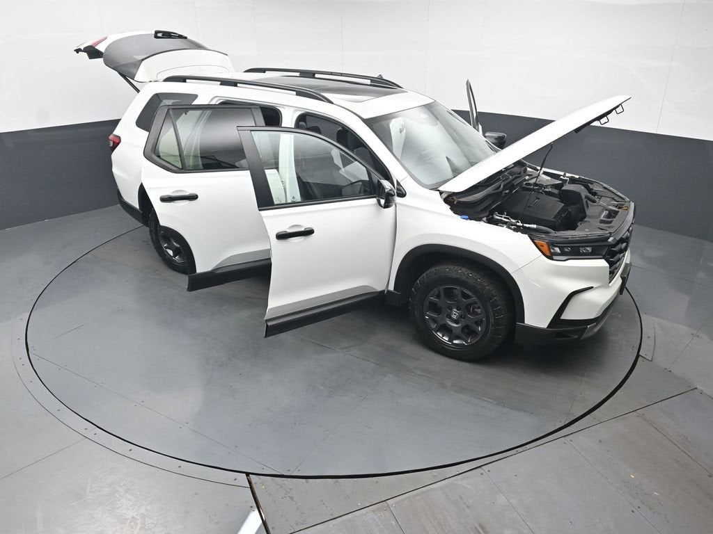 2023 Honda Pilot TrailSport