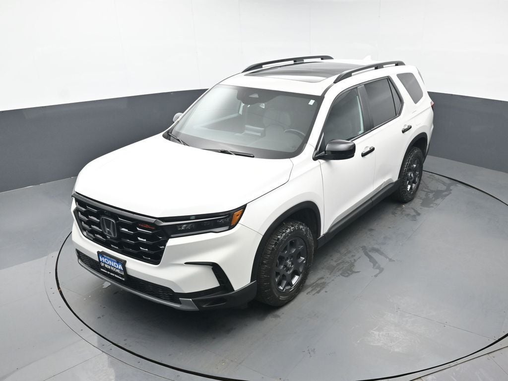 2023 Honda Pilot TrailSport