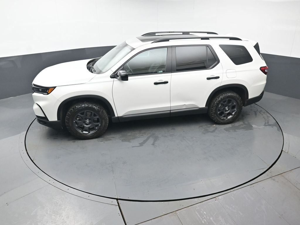 2023 Honda Pilot TrailSport