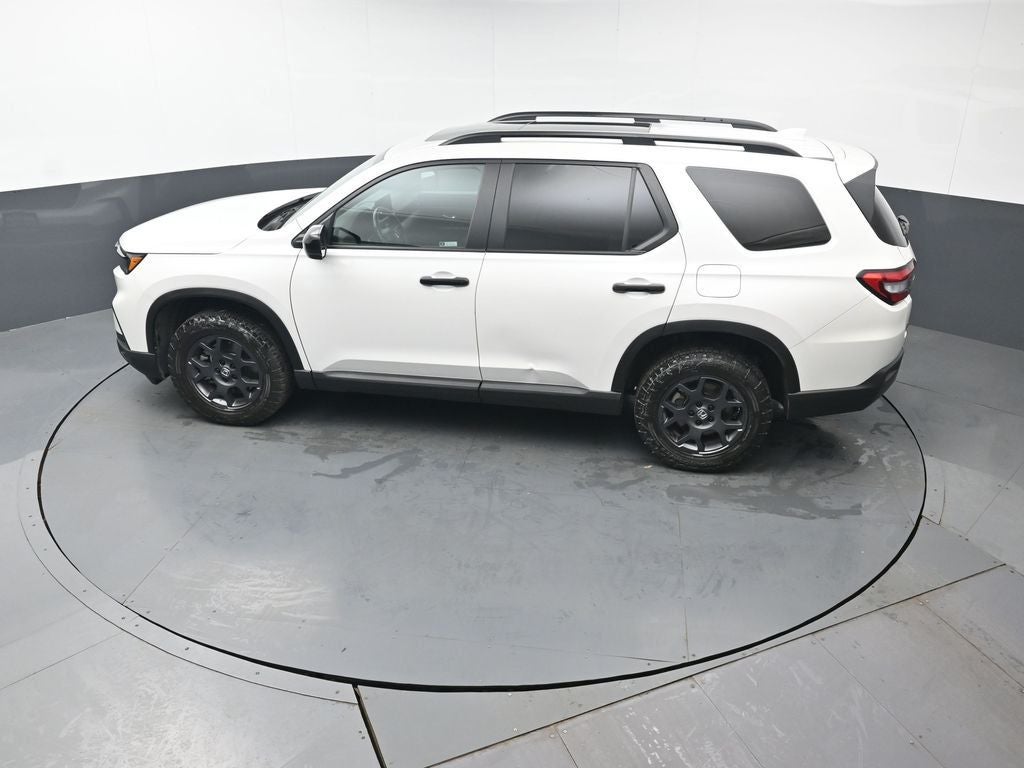 2023 Honda Pilot TrailSport