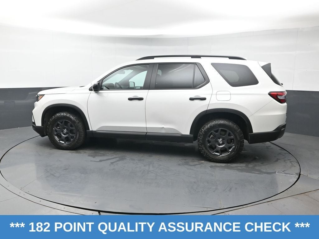 2023 Honda Pilot TrailSport