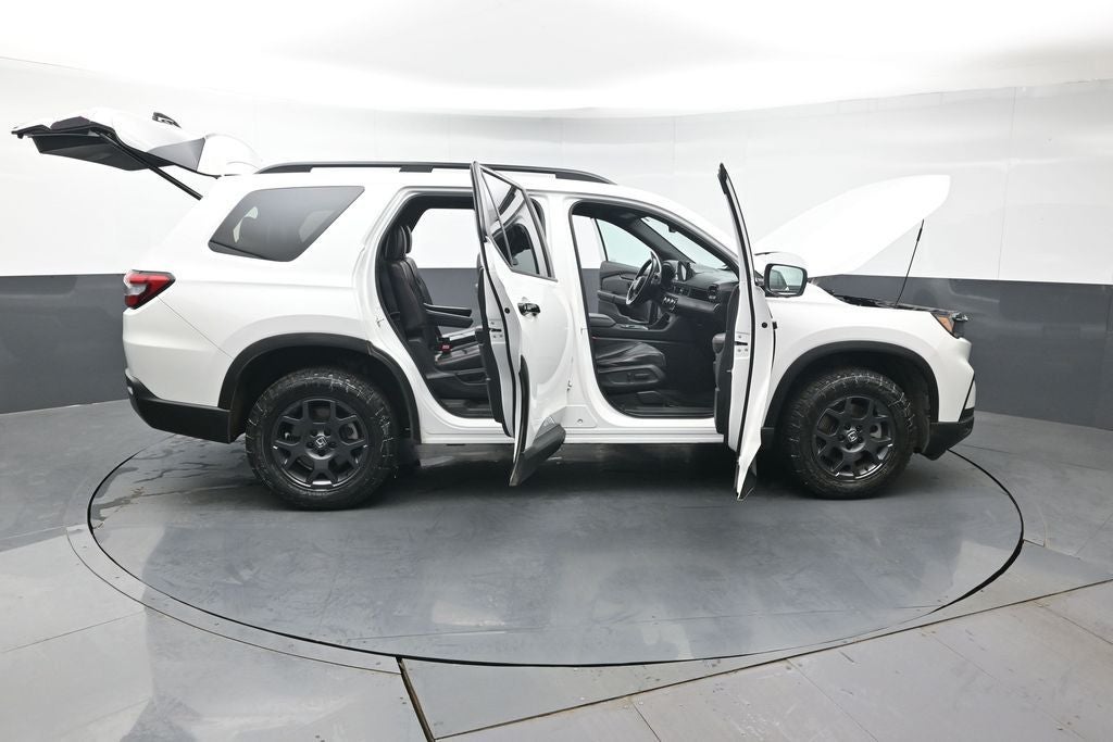 2023 Honda Pilot TrailSport