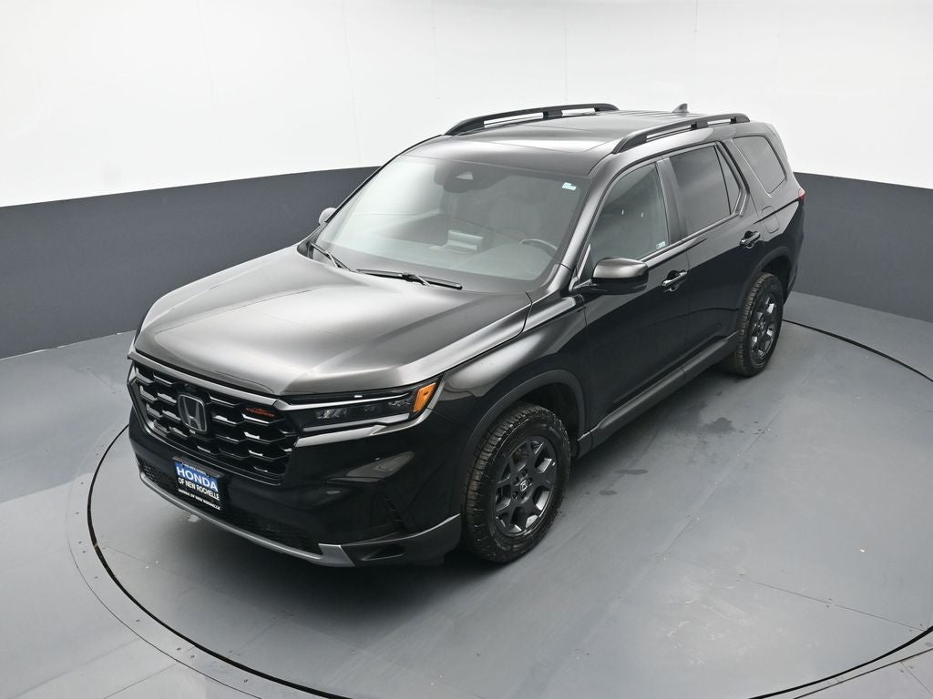 2023 Honda Pilot TrailSport