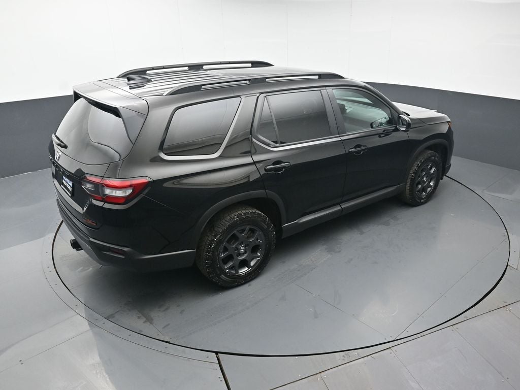 2023 Honda Pilot TrailSport