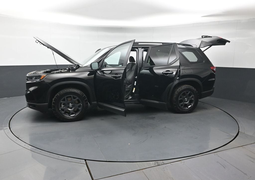 2023 Honda Pilot TrailSport