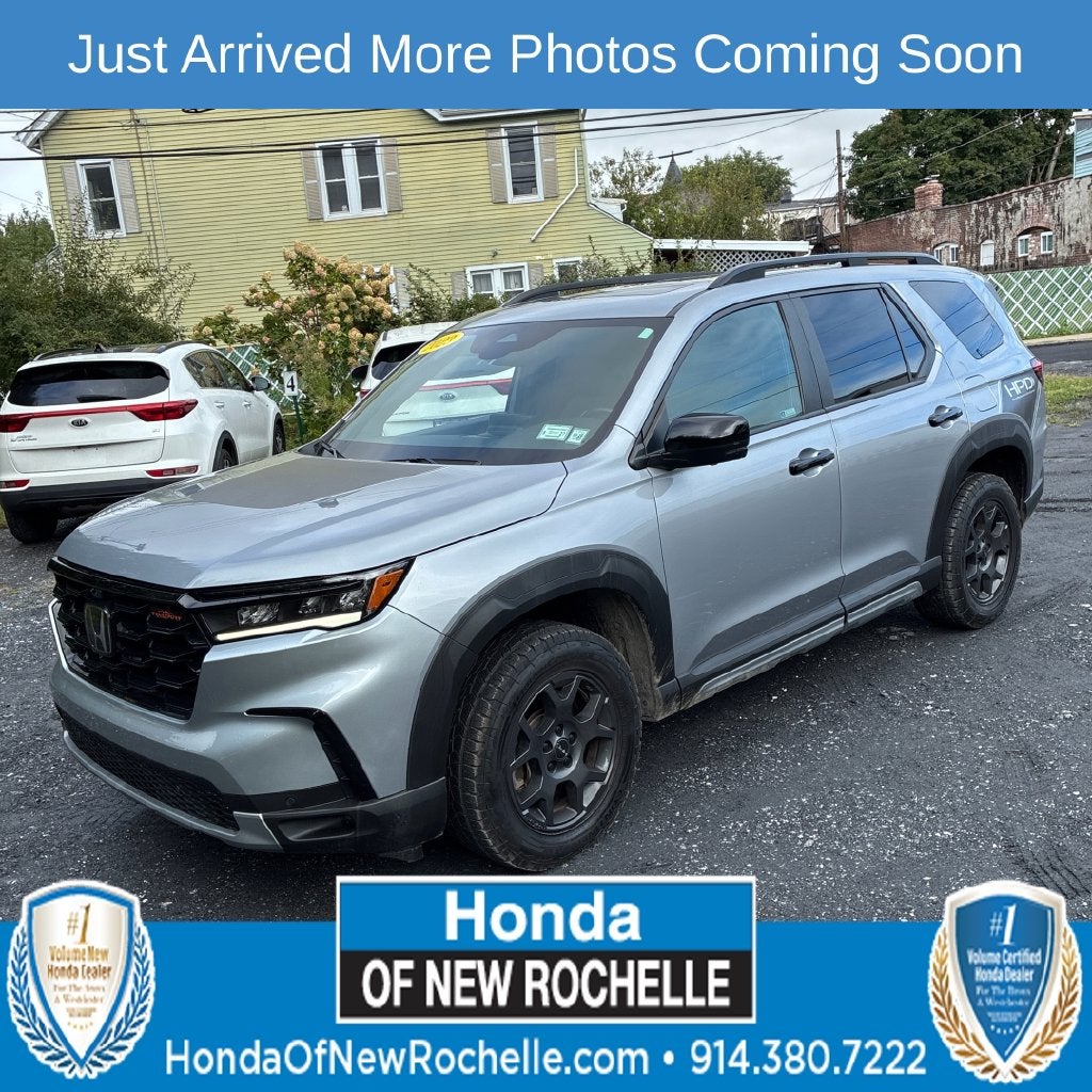 2023 Honda Pilot TrailSport