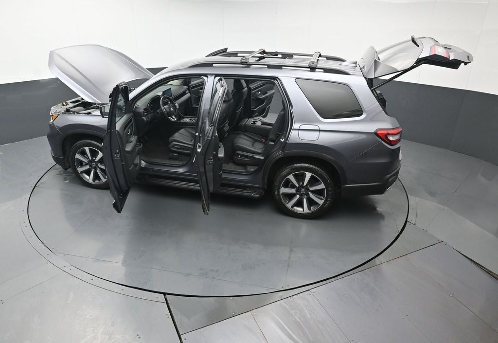 2023 Honda Pilot Touring