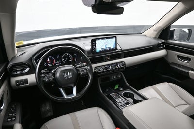 2023 Honda Pilot Touring