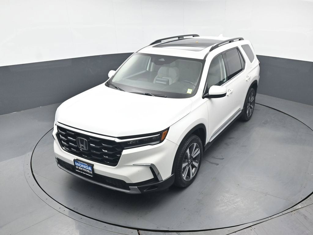 2023 Honda Pilot Touring