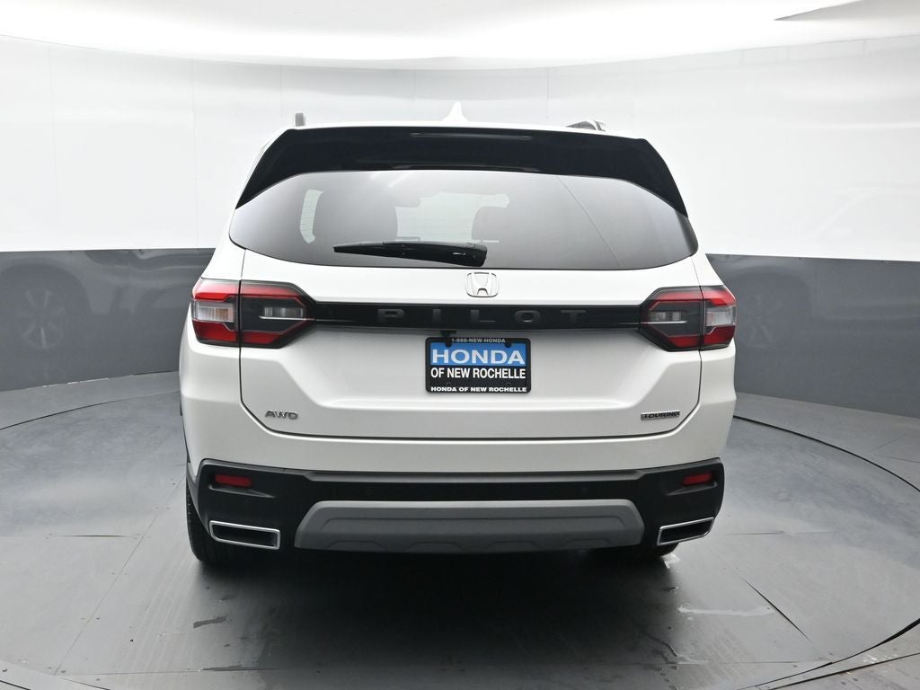 2023 Honda Pilot Touring