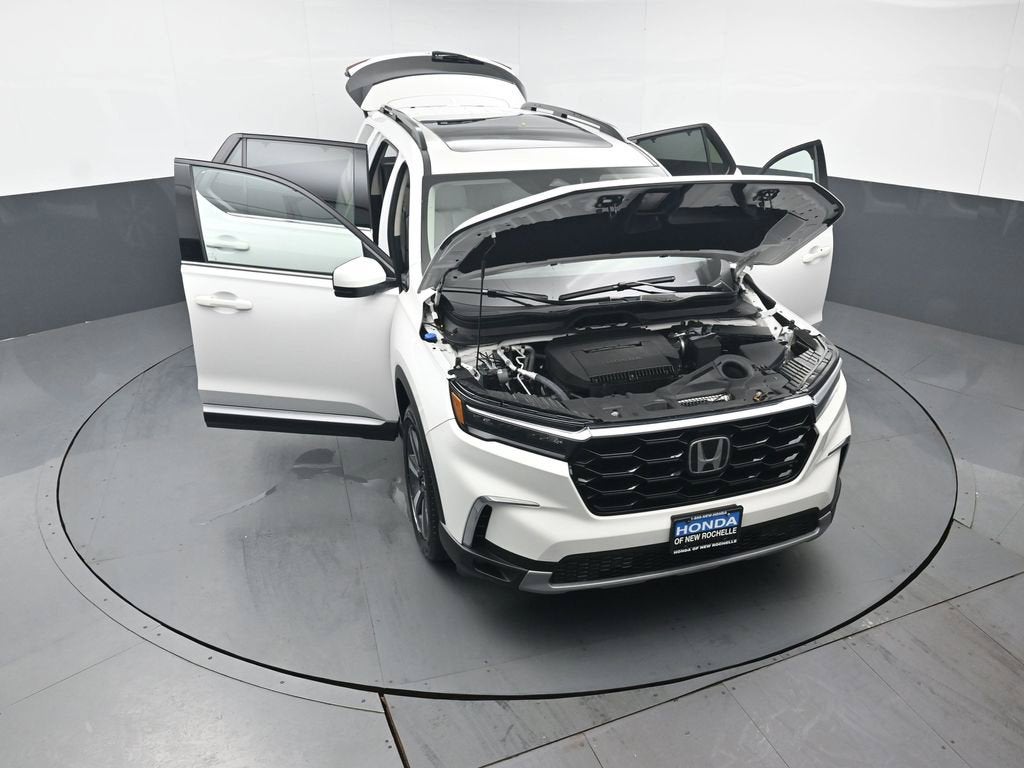 2023 Honda Pilot Touring