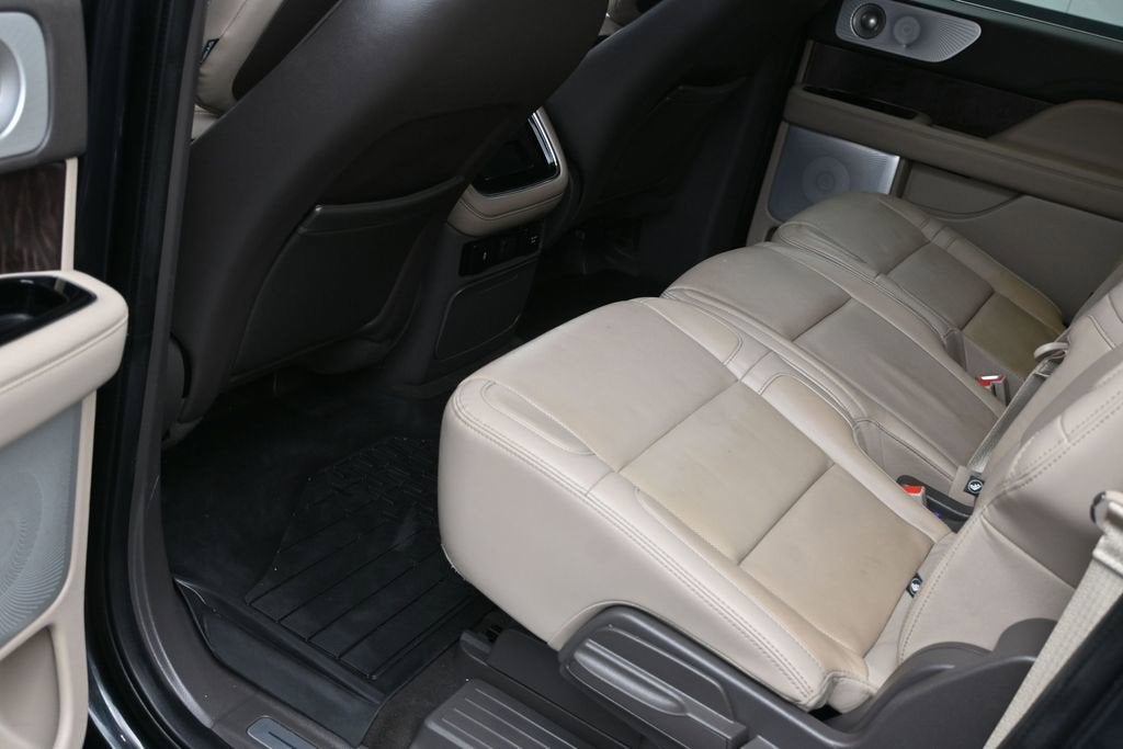 2022 Lincoln Navigator L Reserve