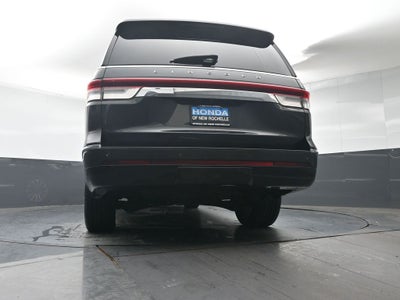 2022 Lincoln Navigator L Reserve
