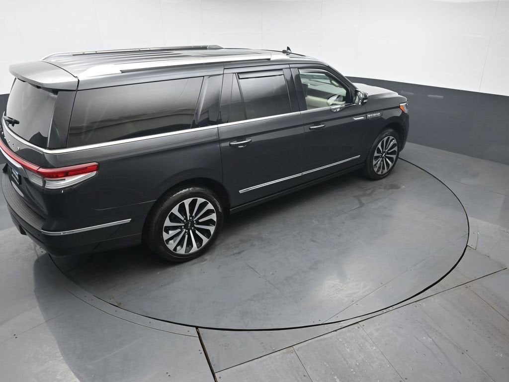 2022 Lincoln Navigator L Reserve