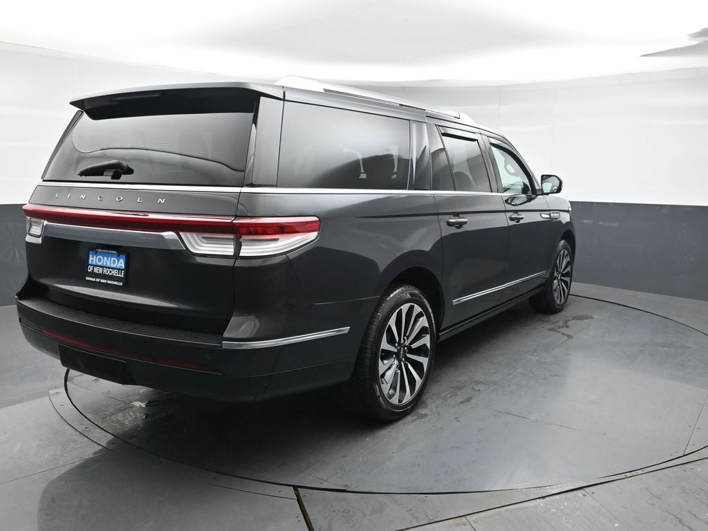 2022 Lincoln Navigator L Reserve