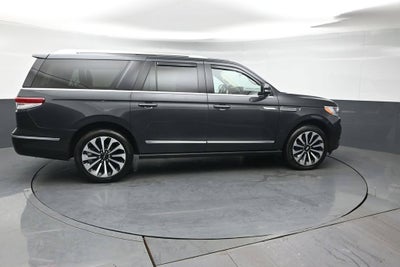 2022 Lincoln Navigator L Reserve
