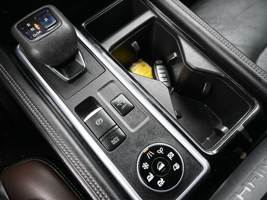 2022 Nissan Pathfinder Platinum