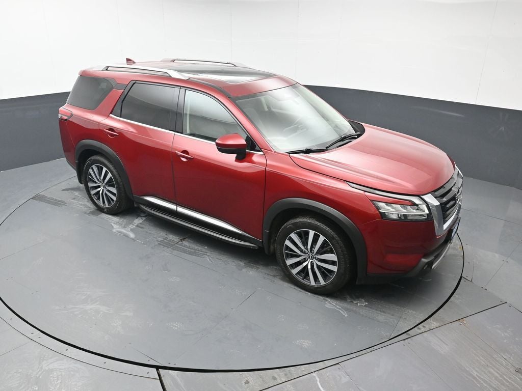 2022 Nissan Pathfinder Platinum