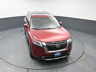 2022 Nissan Pathfinder Platinum