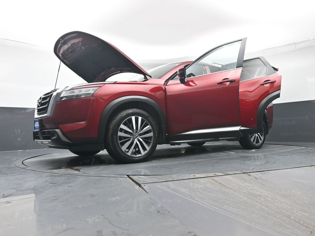 2022 Nissan Pathfinder Platinum
