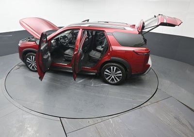 2022 Nissan Pathfinder Platinum