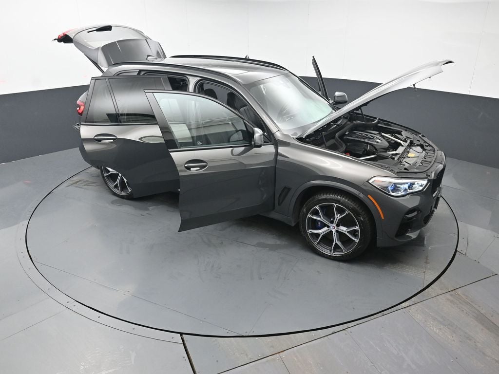 2023 BMW X5 M50i